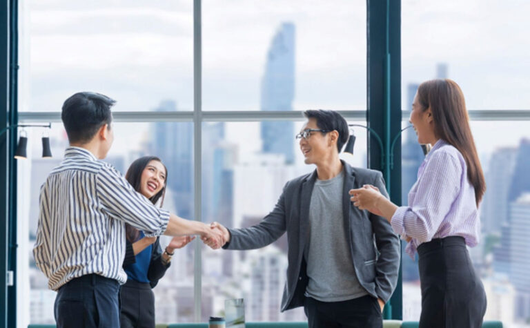 Etiquette & the Working Culture in Asia