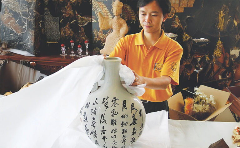 What Movers Really Pack: The Truth About Full, Partial, and Specialty Packing Services